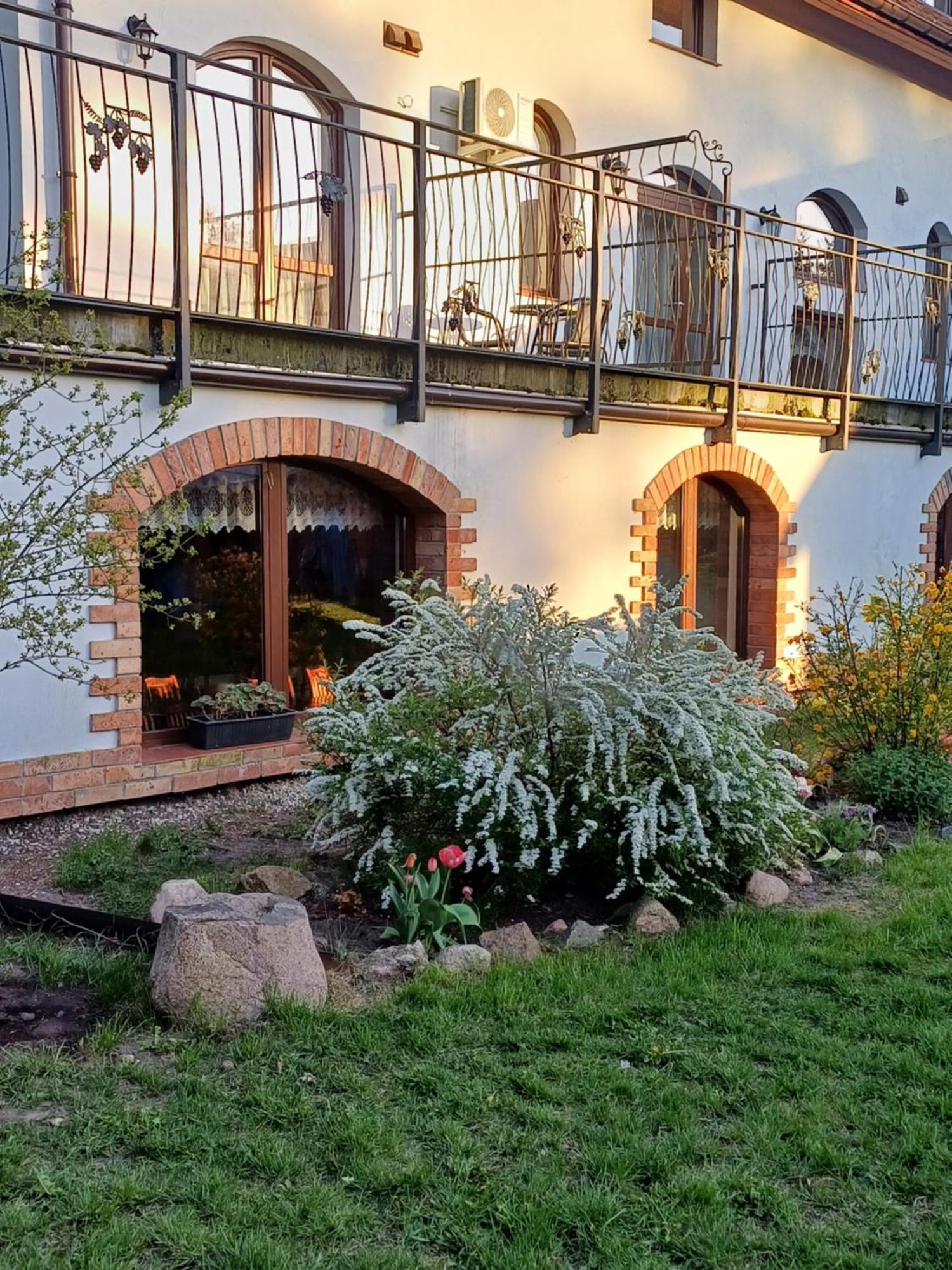 Gosciniec Twoje Mazury Nad Jeziorem Sniardwy Tuz Obok Plazy Nowe Guty Bagian luar foto